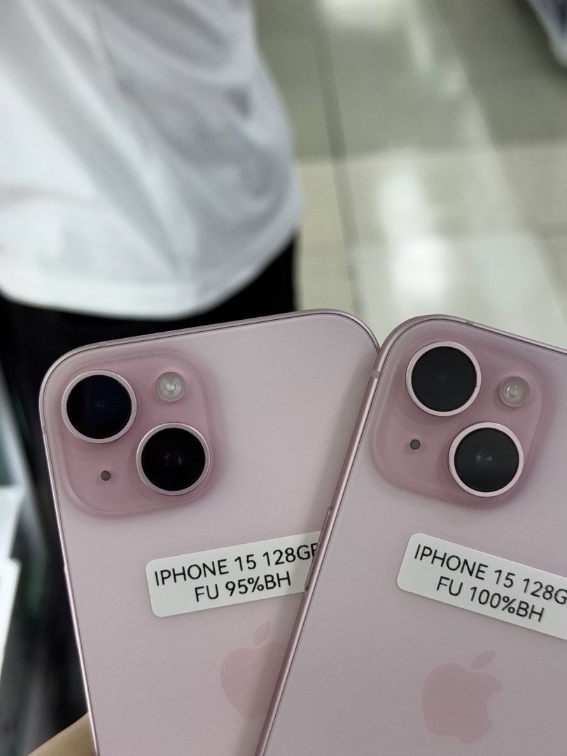 iPhone 15 128GB Factory Unlock No Issue Secondhand (Category: iPhone 15 Series) located in Pasig City. Submitted by FarAndRayShop (Listing ID 1438665648, Image 2). Description: OPEN FOR SWAP/SELLING/BUYING (RFS: Buy and Sell) Price: 29,499 iPhone 15 128GB •FACTORY UNLOCK •NO HIDDEN ISSUES •TEST TO SAWA •Authentic Phone Physical store in Greenhills Shopping Center XD-07 Stall Number Look For Rayray Or Anika NO CASH INSTALLMENT We are open also for