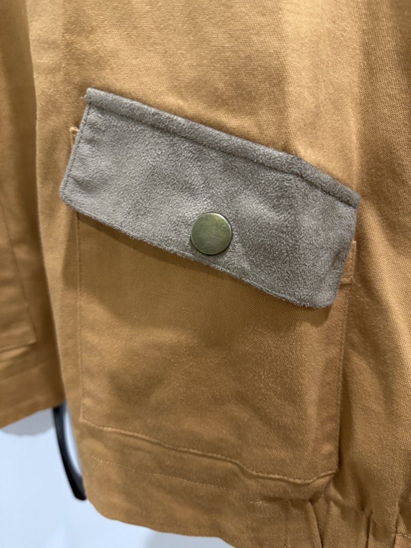 Jackets (Category: Coats, Jackets and Outerwear) located in Kuching. Submitted by vastmoon_898d2c (Listing ID 1438670587, Image 3). Description: Used for 2-3 times only Material - Cotton stretch - Stretchable price include postage.