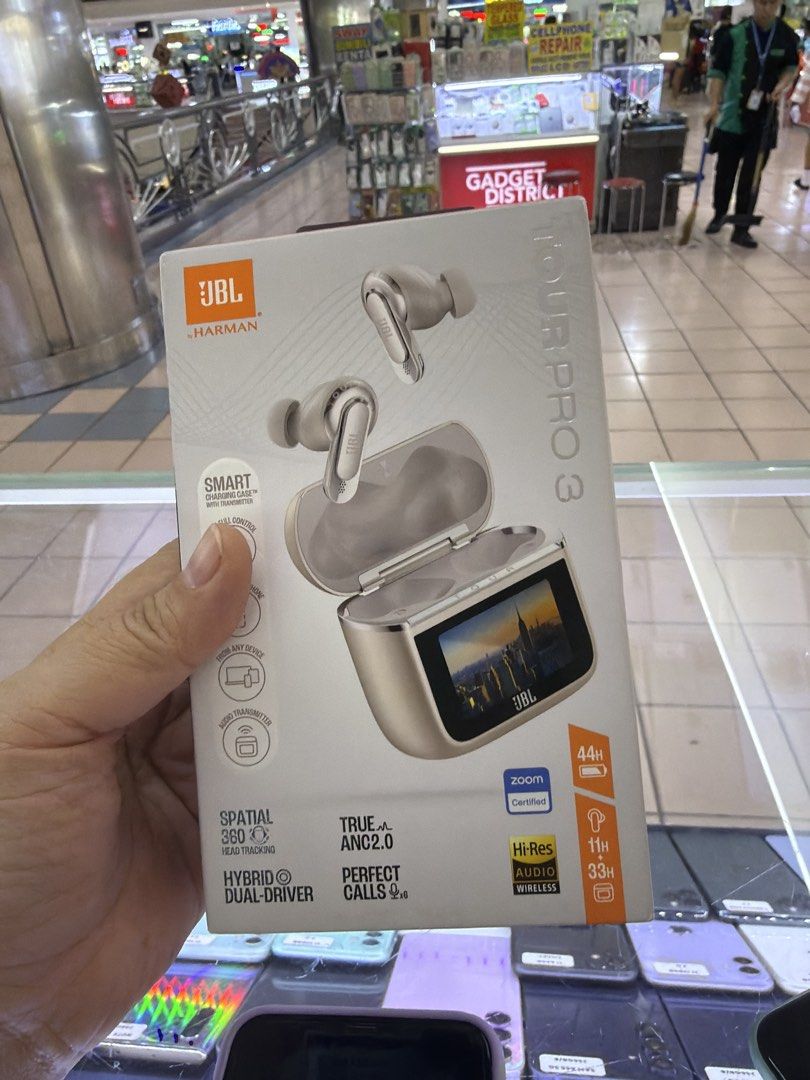 JBL TOUR PRO 3 (Category: Earphones) located in Quezon City. Submitted by tgs28 (Listing ID 1438567891, Image 3). Description: We ship nationwide VIA LBC We offer COP or CASH-ON-PICK via LBC with DOWNPAYMENT of 500 PESOS. For Walk in customer visit us at EVERGOTESCO MALL COMMONWEALTH QUEZON CITY. We also accept CREDIT CARD QUICK SPECS; 🎧 JBL Tour Pro 3 🎶 Level up your listening experience with premium sound & smart features! 🔥 ✨ SPECS & FEATUR