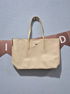 (Kategori: ) berada di . Dikirim oleh grassjhelly (ID iklan 1438633912, Gambar 1). Deskripsi: .