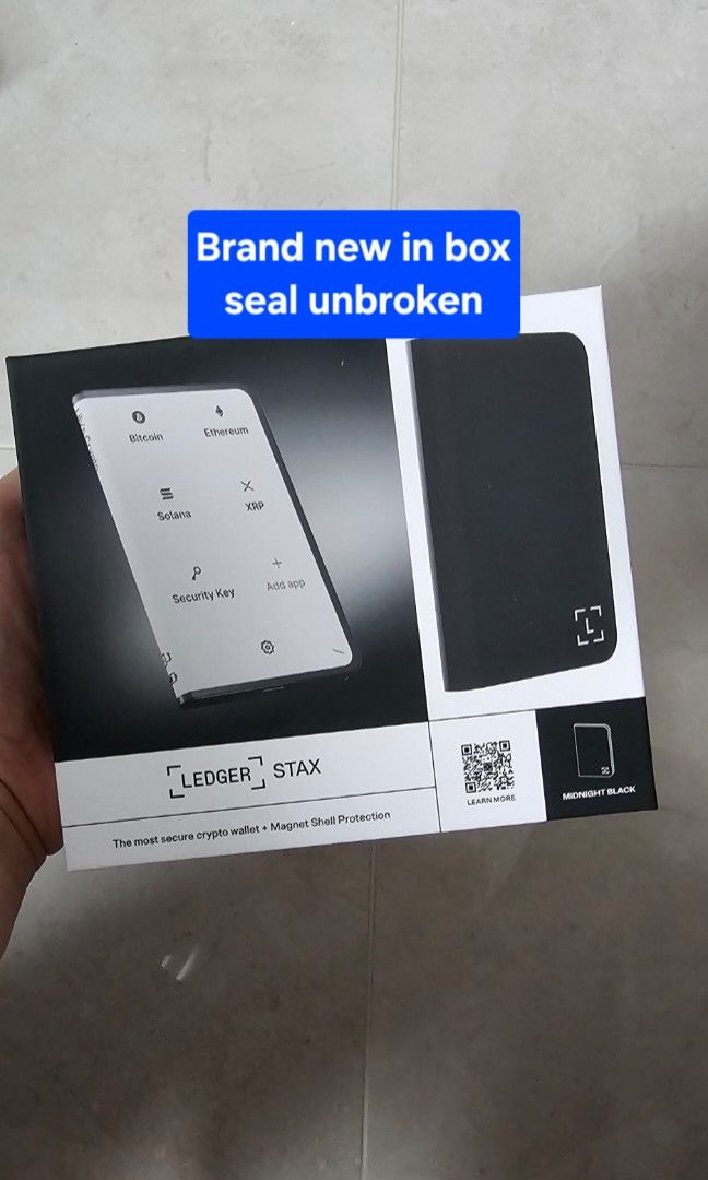 Ledger Stax crypto cold wallet457281473966909440