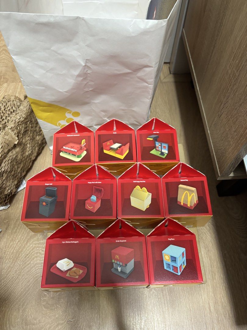 Lil' McDonald's 2025 Set (Category: Designer & Blind Box Toys) located in Muntinlupa City. Submitted by a.declutterer (Listing ID 1438513524, Image 1). Description: - 2025 Lil’ McDonald's toys - All toys are in their original boxes - sold as a set only.