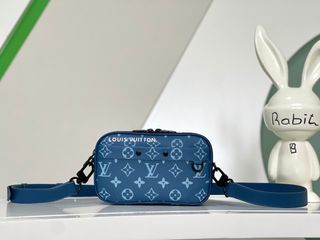 （分類：）位於 。 由 Ko.shop 提交（商品編號 1438645752，圖片 1）。簡介： 。