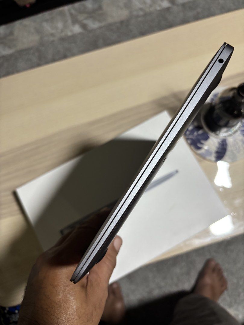 Mac book air457251887116472321