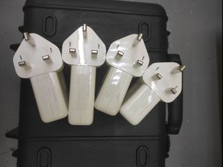 MacBook Pro Charger – Multiple Models463066589204981760