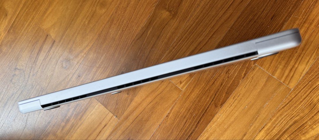 MacBook Pro M1  Silver457484635599032323