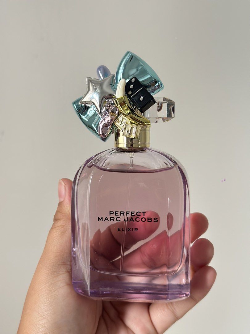 Marc Jacobs Perfect Elixir Eau de Parfum Spray 100ml (Category: Fragrance & Deodorants) located in Antipolo. Submitted by designwithclouds (Listing ID 1438589638, Image 2). Description: Marc Jacobs Perfect Elixir Eau de Parfum Spray - 100 ml / 3.3 fl oz - Includes original box .