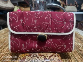 (Category: ) located in . Submitted by secondchances.thriftsh8p (Listing ID 1438667840, Image 1). Description: .