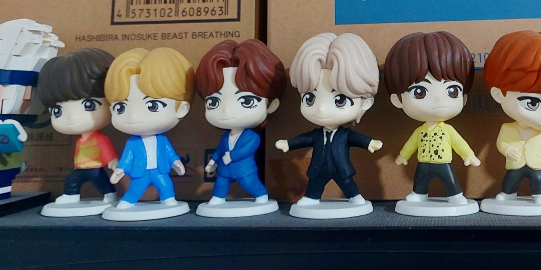 Mcdonald Happy Meal Bts Complete Set Encore K-pop (Category: K-Wave Merchandise) located in Antipolo. Submitted by sai.bns (Listing ID 1438687310, Image 2). Description: Complete set Jimin V Jungkook Rm Jin Suga J hope.