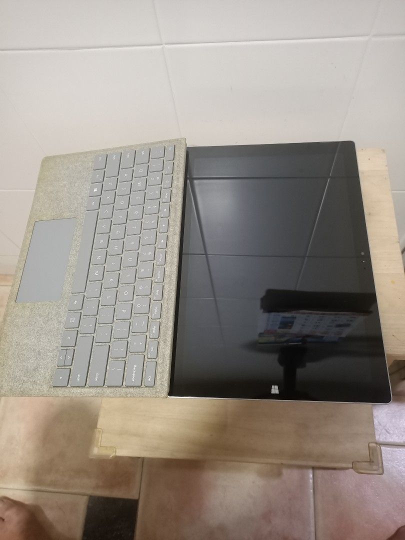 Microsoft Surface Laptop457820028945059843