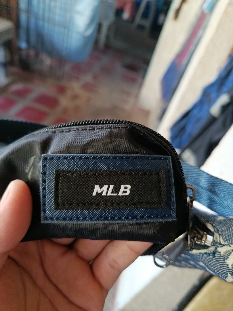 MLB New York Yankees monogram hobo bag (Category: Shoulder Bags) located in Manila. Submitted by totomemeh_okeyukay.2023 (Listing ID 1438505646, Image 3). Description: MLB New York Yankees monogram hobo bag...good condition 10/10 colorate need wash price is still negotiable just DM me.