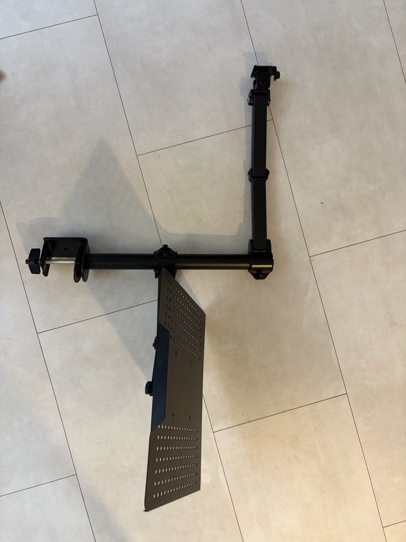 Monitor arm with laptop holder457725219922268162