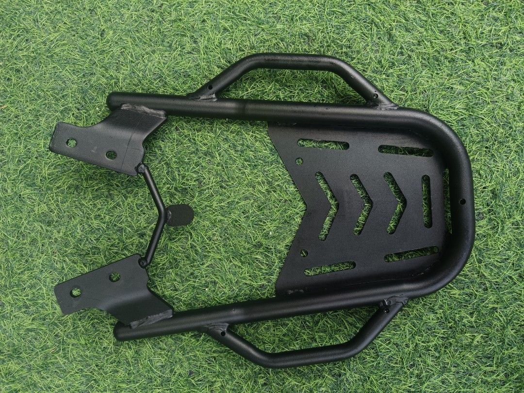 Motorcycle Rear Rack (Category: Other Motorcycles Parts and Accessories) located in Bulacan. Submitted by cayetanoe51361 (Listing ID 1438540957, Image 2). Description: SEC Yamaha Sniper V2 Topbox bracket -3weeks used only - Sturdy motorcycle rear rack - Durable black metal - Secure and stable.