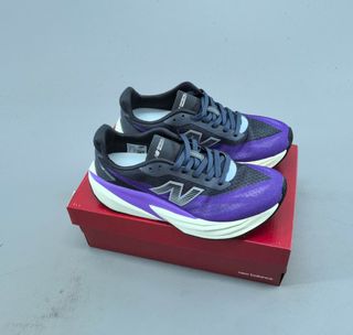 (Category: ) located in . Submitted by khai.uasneakers (Listing ID 1438662164, Image 1). Description: .