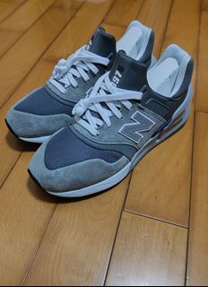 （分類：）位於 。 由 snkrwatch 提交（商品編號 1438551214，圖片 1）。簡介： 。