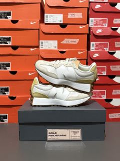 (Category: ) located in . Submitted by solefinder.mnl (Listing ID 1438663467, Image 1). Description: .