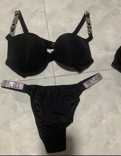 (Category: ) located in . Submitted by lovescarf (Listing ID 1438550304, Image 1). Description: .