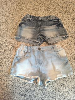 (Category: ) located in . Submitted by summerroses (Listing ID 1438581213, Image 1). Description: .