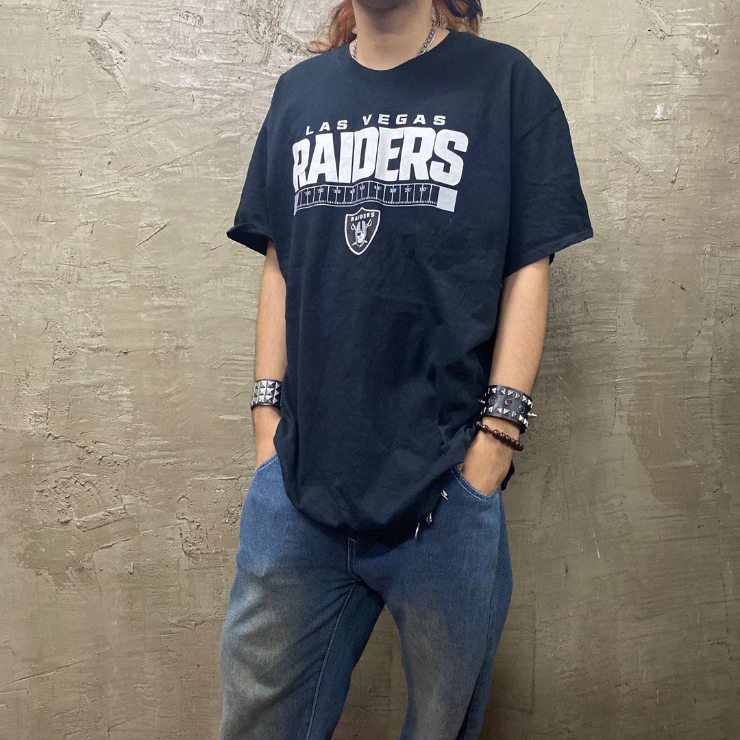 NFL Team Apparel (Category: Tshirts & Polo Shirts ) located in Bulacan. Submitted by orc.ph (Listing ID 1438632550, Image 2). Description: NFL Team Apparel 👕| Black Silk Screen Print Raiders Graphic Team Shield Logo Tshirt ‎ ‎Material Used: Cotton ‎- Black ‎- Raiders Graphic Tshirt ‎- Silk Screen Print ‎- Team Shield Logo - Raider T ‎ ‎-Size: XL ‎-Width: 22 ‎-Length: 29 ‎-Model: ‘’5’6 58kg, Waistline 32- Medium to Large Frame ‎ ‎Pristined Condit