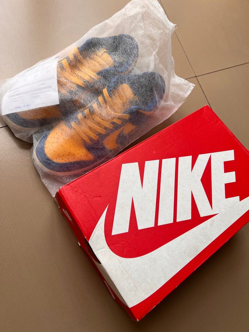 Nike Dunk Low Retro (Category: Sneakers) located in Naga. Submitted by emteedee (Listing ID 1438514777, Image 2). Description: Complete with box size9 mens, minimal flaw unnoticeable pls see pics plus newly serviced for basic cleaning.