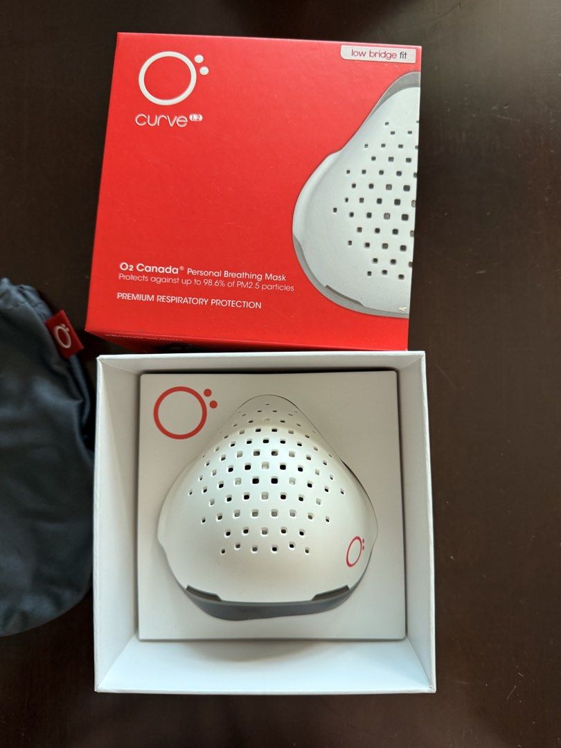 O2 Canada Curve Personal Breathing Mask (Category: Everything Else Others) located in Quezon City. Submitted by charmerchant (Listing ID 1438602919, Image 1). Description: - O2 Canada Curve Personal Breathing Mask - Includes mask, carrying pouch, and replacement filters - Mask color: White with black trim - Protects against up to 98.6% of PM2.5 particles - Filters are original and made in China Used only 1x then kept.