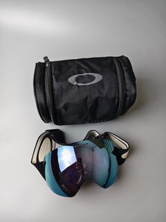 (Category: ) located in . Submitted by solothriftfinds (Listing ID 1438653372, Image 1). Description: .