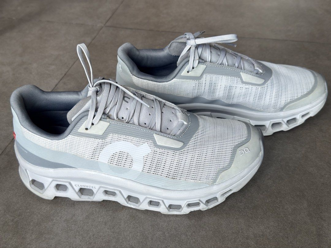 On Cloudmonster Void Running Shoes (Category: Sneakers) located in Rizal. Submitted by jrl1111 (Listing ID 1438687142, Image 1). Description: - On Cloudmonster Void running shoes - Stylish white and grey color scheme - Equipped with CloudTec sole for superior cushioning - Features visible Speedboard technology for enhanced performance - Minimal wear on soles - Size not specified On Cloudmonster Void complete with box and store receipt. Bought May