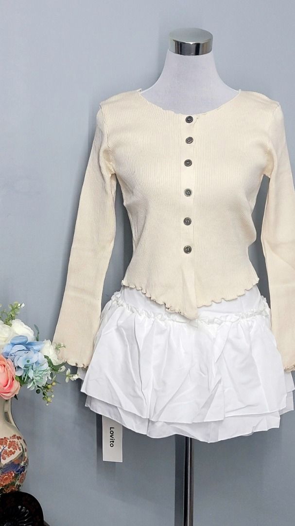 On Hand Brand New Tops | Lovito (Category: Blouses) located in Cebu City. Submitted by jjsat (Listing ID 1438580474, Image 1). Description: Brand New Items Location: Cebu City Sizes: Varying Sizes Send a message for more details :).