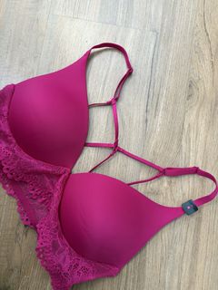 (Category: ) located in . Submitted by dayang93 (Listing ID 1438518840, Image 1). Description: .
