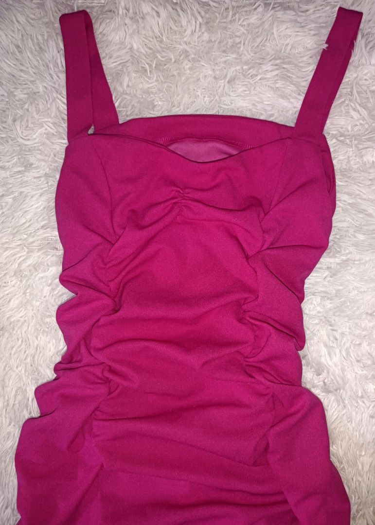 Pink Sleeveless Dress (Category: Dresses) located in Manila. Submitted by kleyouuu31 (Listing ID 1438606584, Image 3). Description: - Pink sleeveless dress - Fitted bodice with gathered detailing - Flowing A-line skirt - Wide, comfortable straps - Lightweight fabric - Perfect for various occasions.