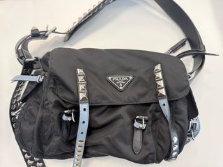 （分類：）位於 。 由 evanian 提交（商品編號 1438603402，圖片 1）。簡介： 。