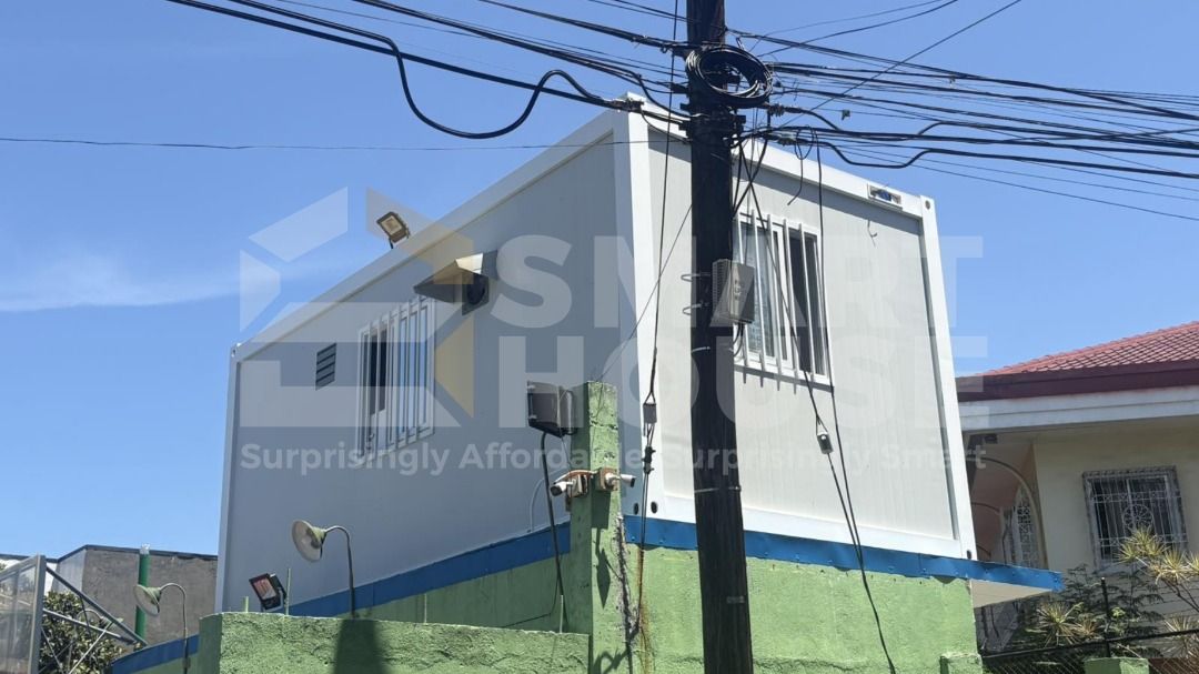 PREFAB CONTAINER EXTENSION HOUSE (Category: Construction & Building Materials) located in Quezon City. Submitted by Smarthouseph (Listing ID 1438506787, Image 3). Description: Bitin na ba ang space? Don’t worry — hindi ka stuck sa size ng bahay mo. 🏡✨ With Smarthouse, pwede kang mag-start sa practical na setup today, then EXTEND anytime kapag gusto mo na ng bigger space! 🔥 ✔️ Need extra room? Possible. ✔️ Gusto ng second floor? Kayang-kaya. ✔️ 