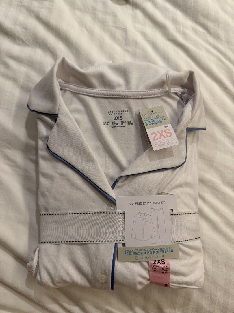 Primark Boyfriend Pajamas Set (Category: Undergarments & Loungewear) located in Quezon City. Submitted by loveniccc (Listing ID 1438628872, Image 1). Description: Bnew w Tag Super soft 2XS or EU 32-34 Fits XS-S.