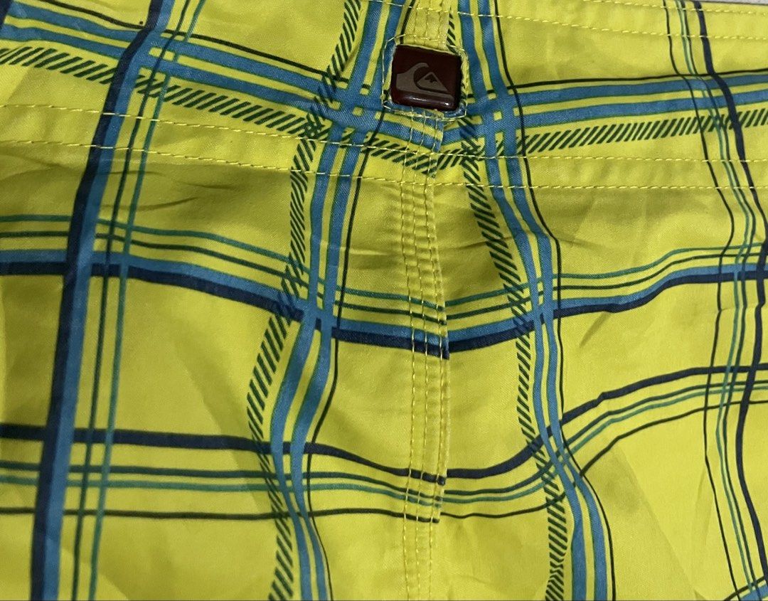 Quiksilver Plaid Board Shorts (Category: Swim Trunks & Board Shorts) located in Manila. Submitted by stepsole (Listing ID 1438568533, Image 3). Description: Excellent condition Color rate 10/10 Size ‘42 on tag .