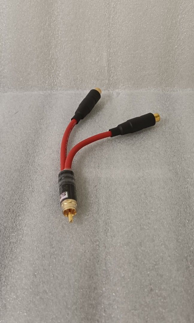 RCA Audio Splitter Cable457596231567943681