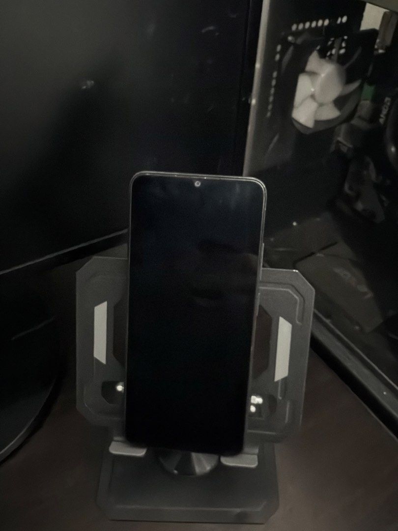 Redmi 12c (Category: Xiaomi) located in Manila. Submitted by lexxdomingo (Listing ID 1438502868, Image 1). Description: negotiate .
