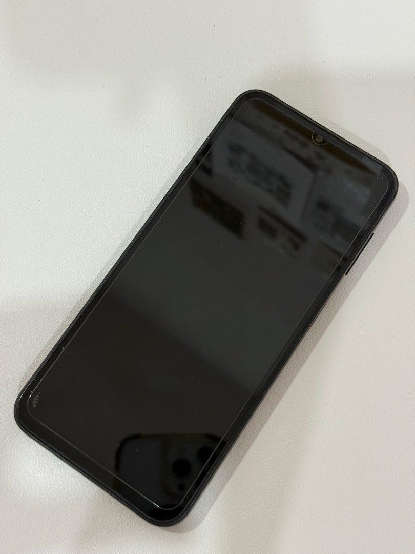 Samsung Galaxy A14 5g (Category: Samsung) located in Pasig City. Submitted by khaleisi (Listing ID 1438512769, Image 3). Description: Samsung Galaxy A 14 5g 6/128 no issue Free earphones With box No charger included.