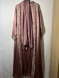(Kategori: ) berada di . Dikirim oleh sukadeclutterbarang (ID iklan 1438540897, Gambar 1). Deskripsi: .
