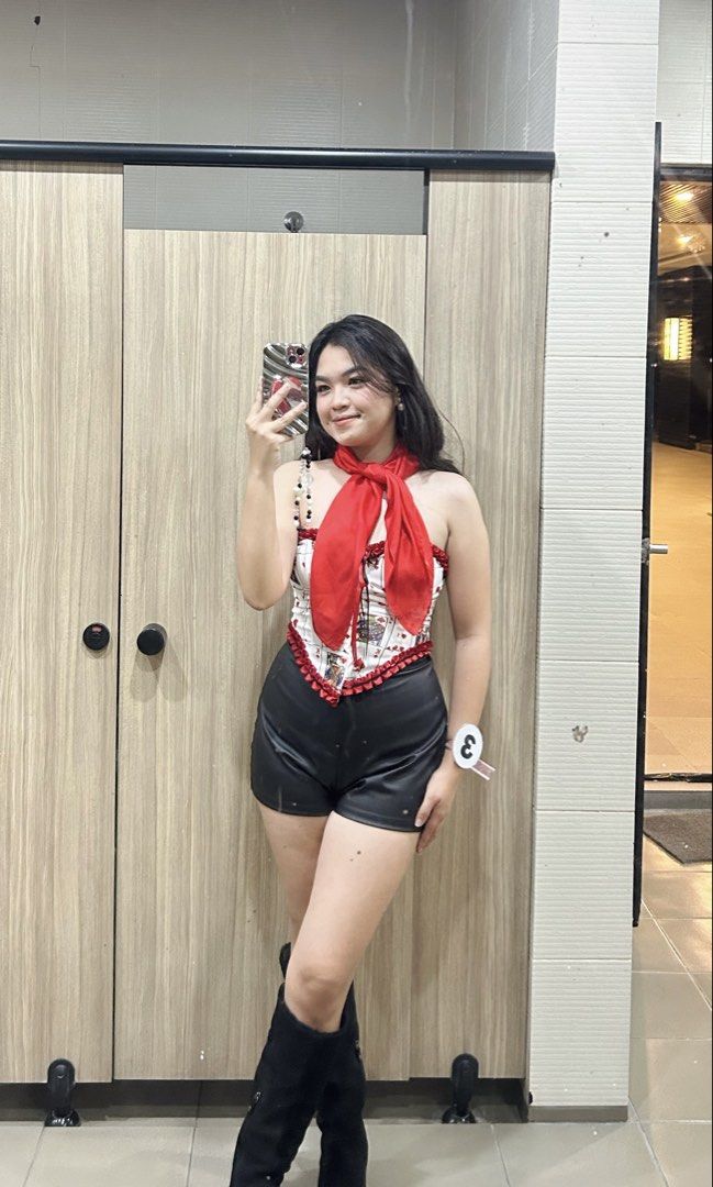 Shein black leather shorts (Category: Sets or Coordinates) located in Caloocan City. Submitted by declutterwthme (Listing ID 1438627360, Image 2). Description: - Black leather-like shorts - Perfect for night outs and themed events - used once only.