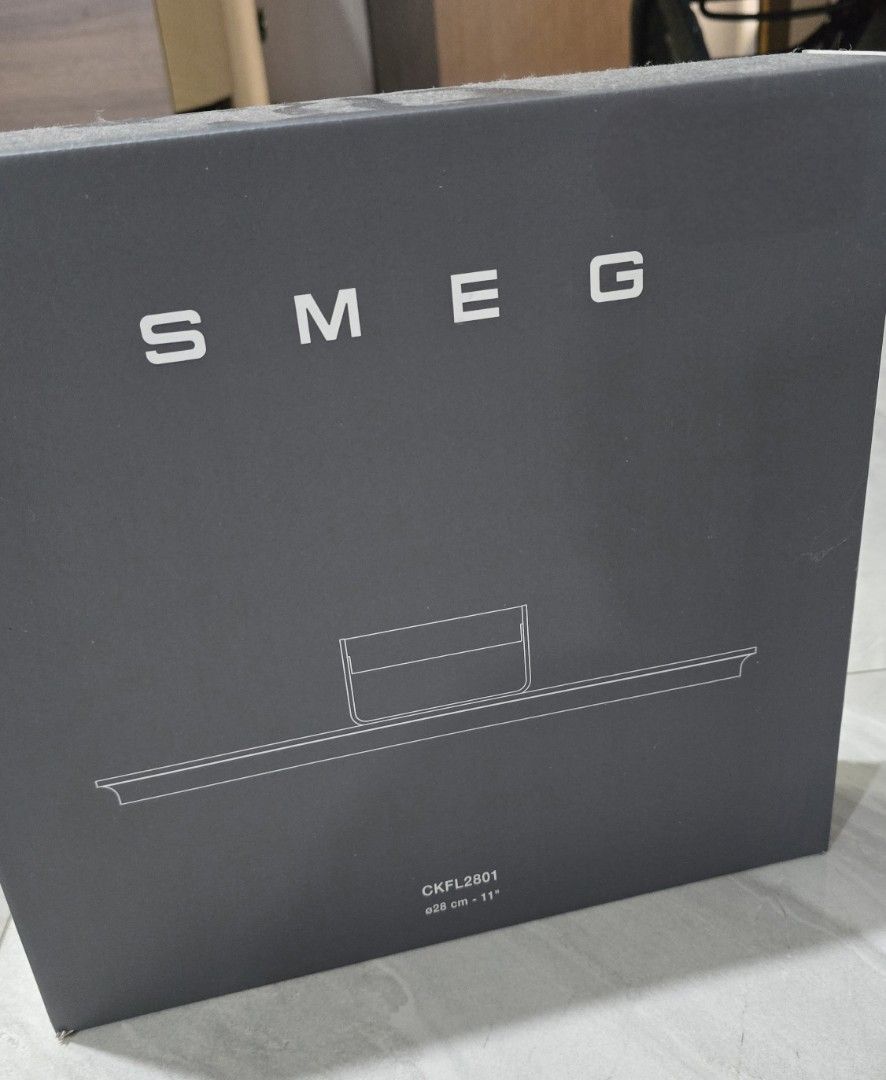 SMEG 28cm Padella Frying Pan - Red457877695601715202