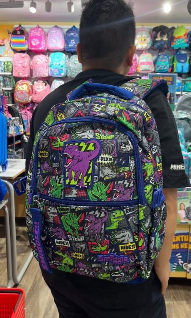 Smiggle Classic Backpack (Category: Babies & Kids Fashion) located in Manila. Submitted by stopshop26 (Listing ID 1438554622, Image 2). Description: Smiggle Classic Backpack Brand nee and original Onhand and ready to ship .