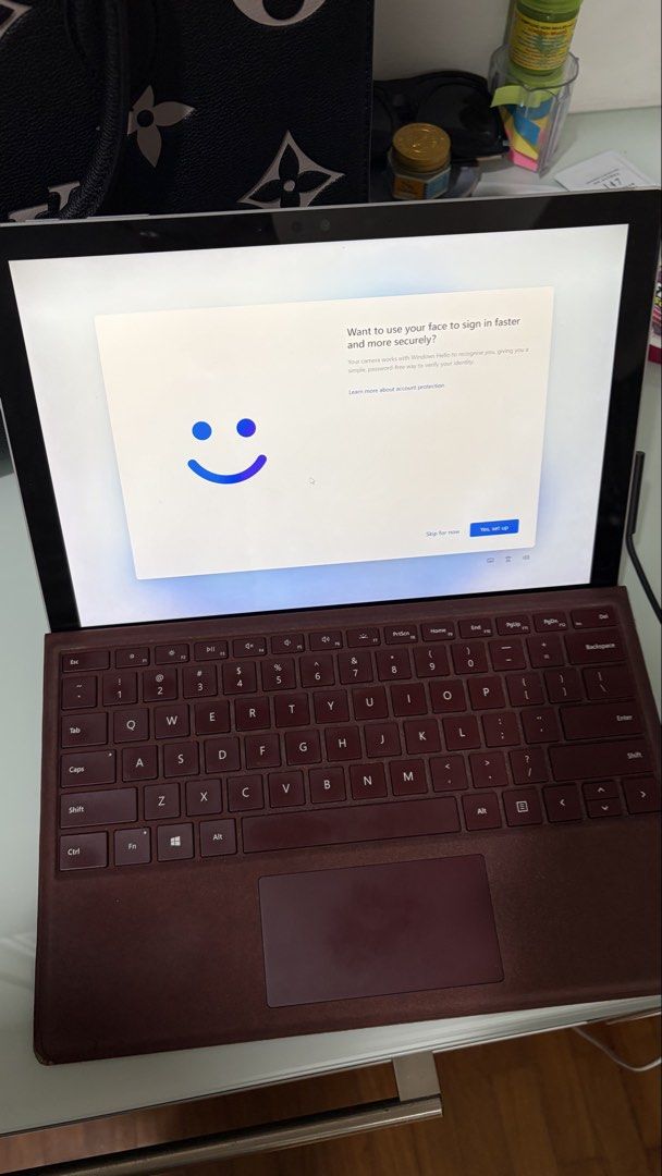 surface pro 7457710729471600640