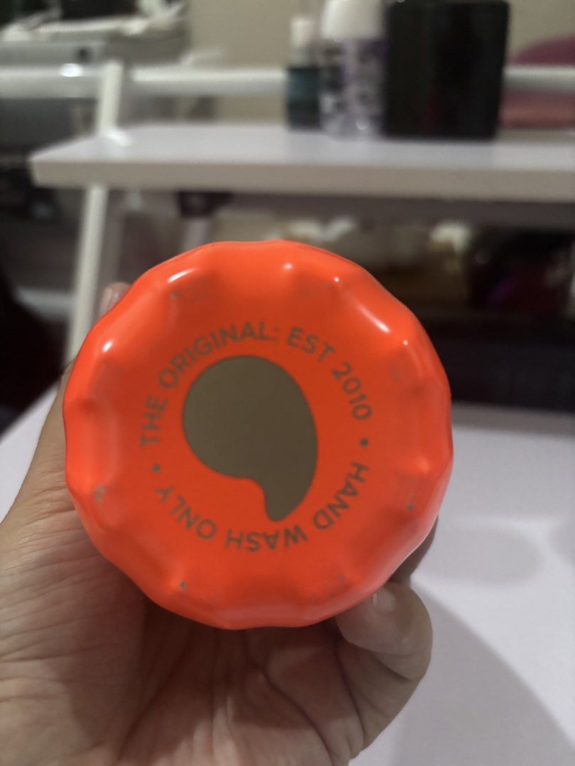 S’well tumbler (Category: Water Bottles & Tumblers) located in Paranaque City. Submitted by luxemomma (Listing ID 1438687810, Image 2). Description: Lightly used Loc: Paranaque mop: gcash/bpi.