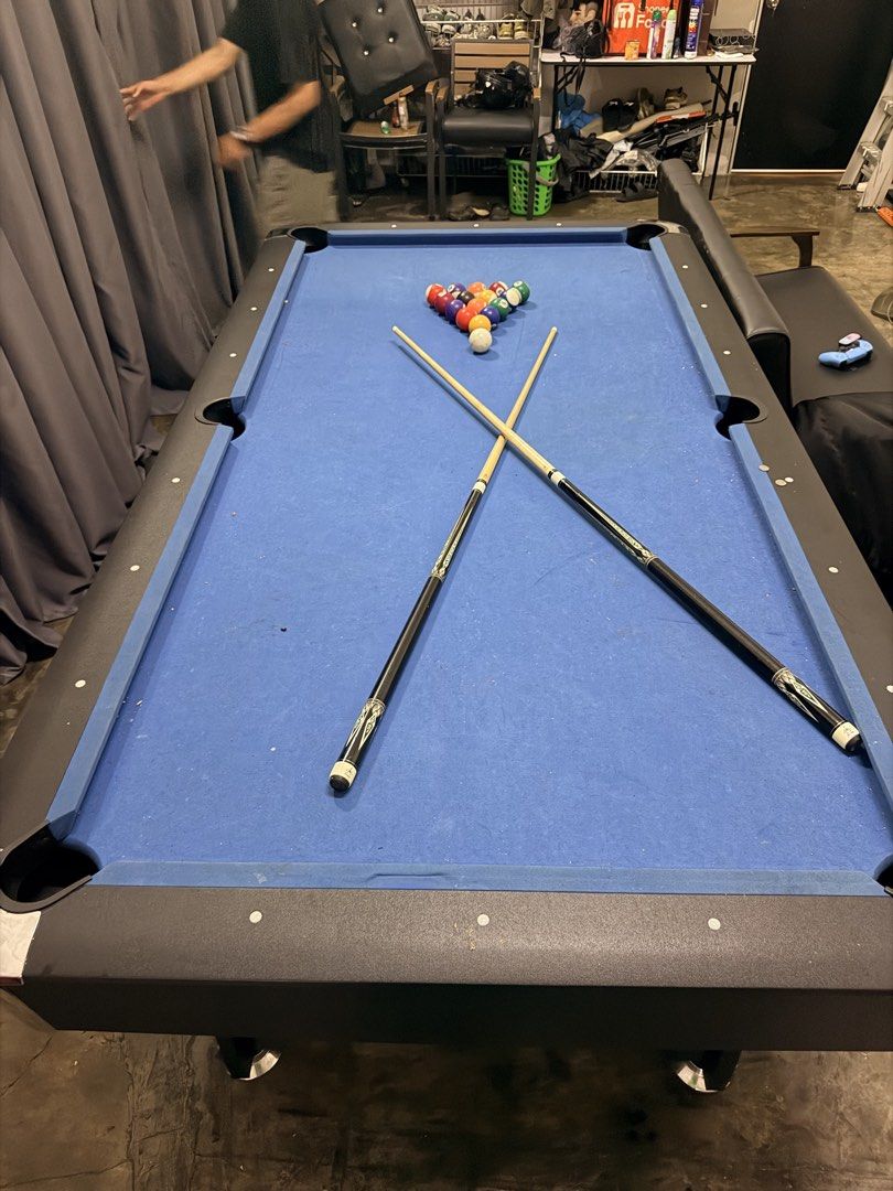Table pool (Category: Toys & Games) located in Johor Bahru. Submitted by firdausfau62708 (Listing ID 1438606836, Image 3). Description: .