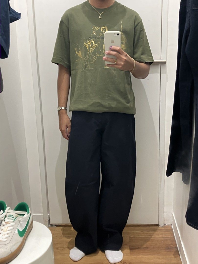 Uniqlo Barrel Pants (Blue) (Category: Chinos) located in General Trias. Submitted by k1305 (Listing ID 1438684651, Image 1). Description: - rfs: accidentally bought 2 - size medium - used once only - ALMOST BRAND NEW - free shipping fee - negotiable - can do trade .