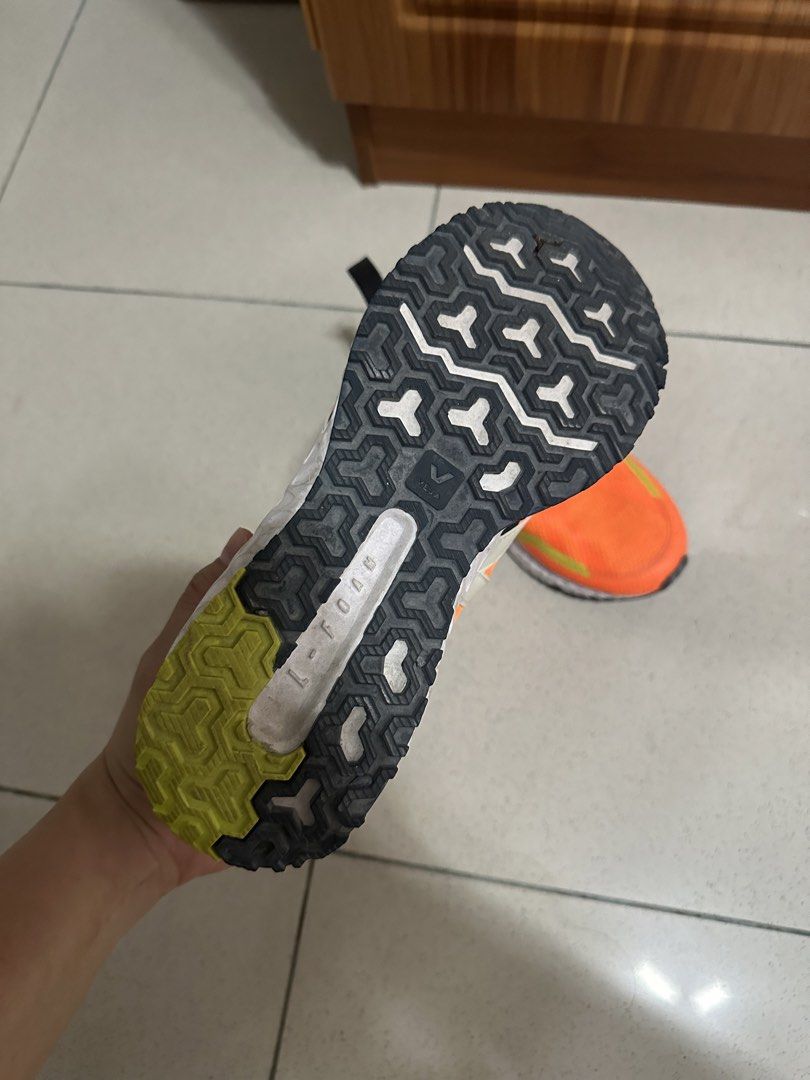 Veja running shoes size US 8.5 (Category: Shoe inserts) located in Baliuag. Submitted by katebartolo12 (Listing ID 1438585629, Image 3). Description: .