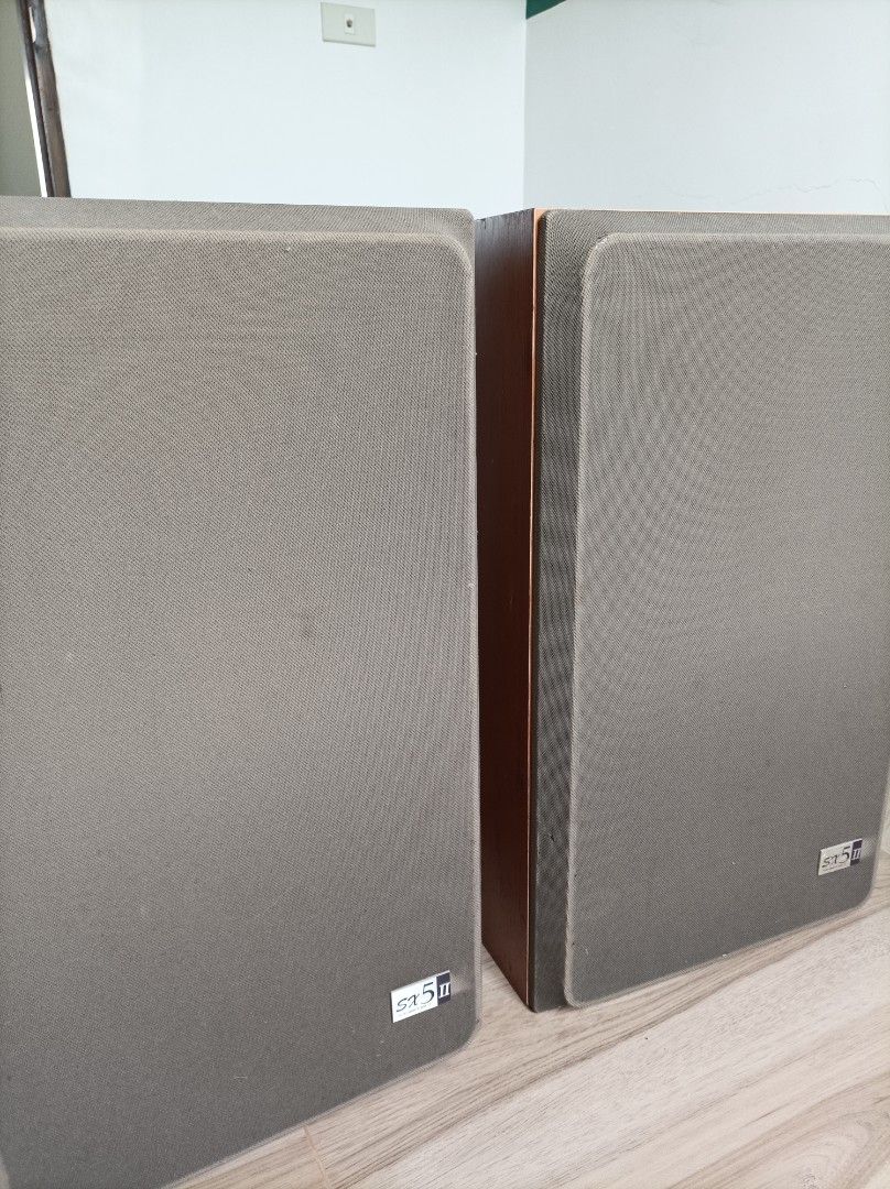 Victor SX-5II Speakers (Category: Soundbars, Speakers & Amplifiers) located in Quezon City. Submitted by bajuntuazon (Listing ID 1438564273, Image 3). Description: - Victor SX-5II speakers (pair) - Multiple speaker drivers - Wooden cabinet - Input terminals at the back - Light wood finish - Gray speaker cover - Model number visible contact 09228112663 Pasig/Calumpit, Bulacan.