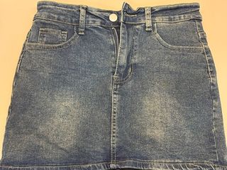 （分類：）位於 。 由 tttung_ 提交（商品編號 1438586976，圖片 1）。簡介： 。