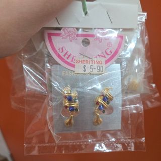 (Category: ) located in . Submitted by prettythings_ (Listing ID 1438662375, Image 1). Description: .