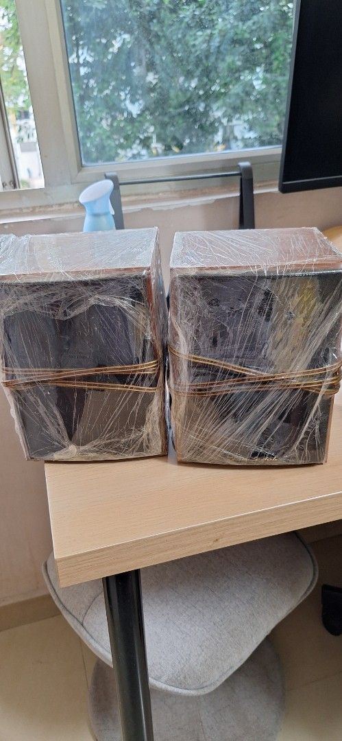 Vintage Speaker Set